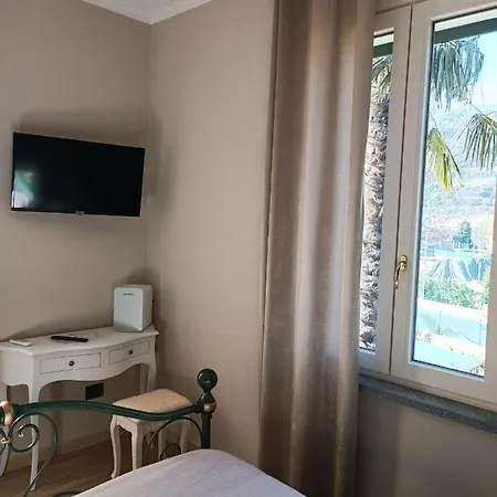 B&B Preziosa Maggiore 레사