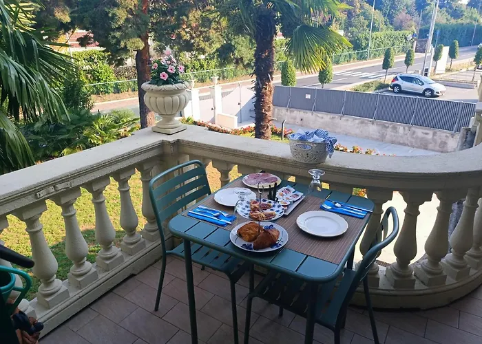 Preziosa Maggiore Bed and breakfast Lesa